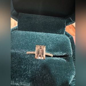 Moissanite diamond ring